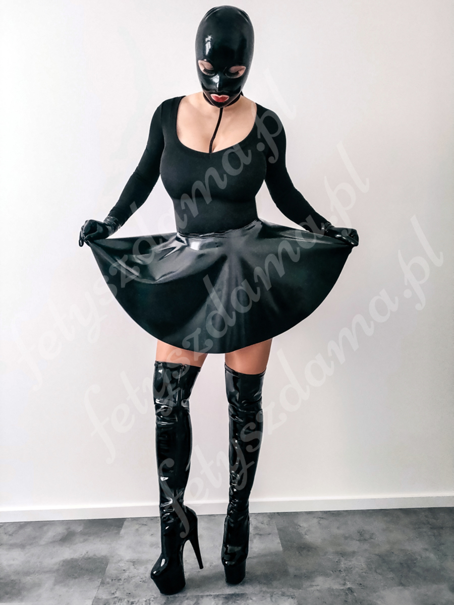Spódnica i maska z lateksu